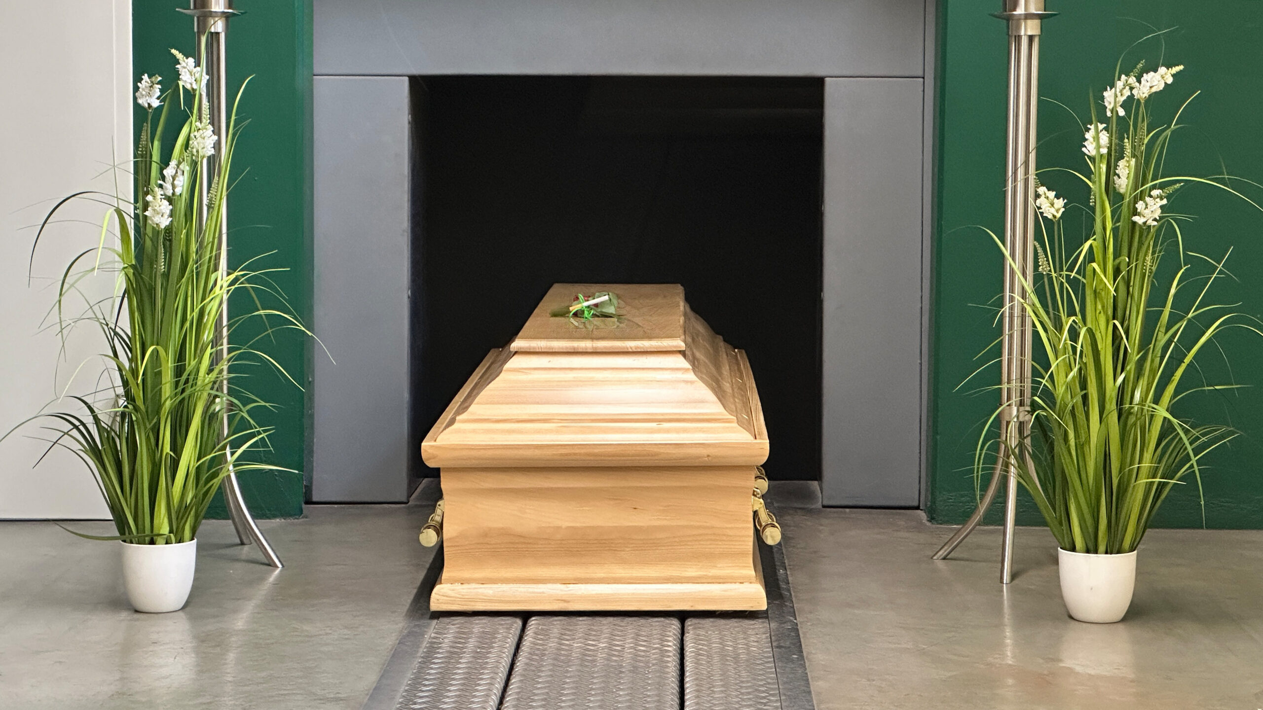 is it possible to have a witness cremation