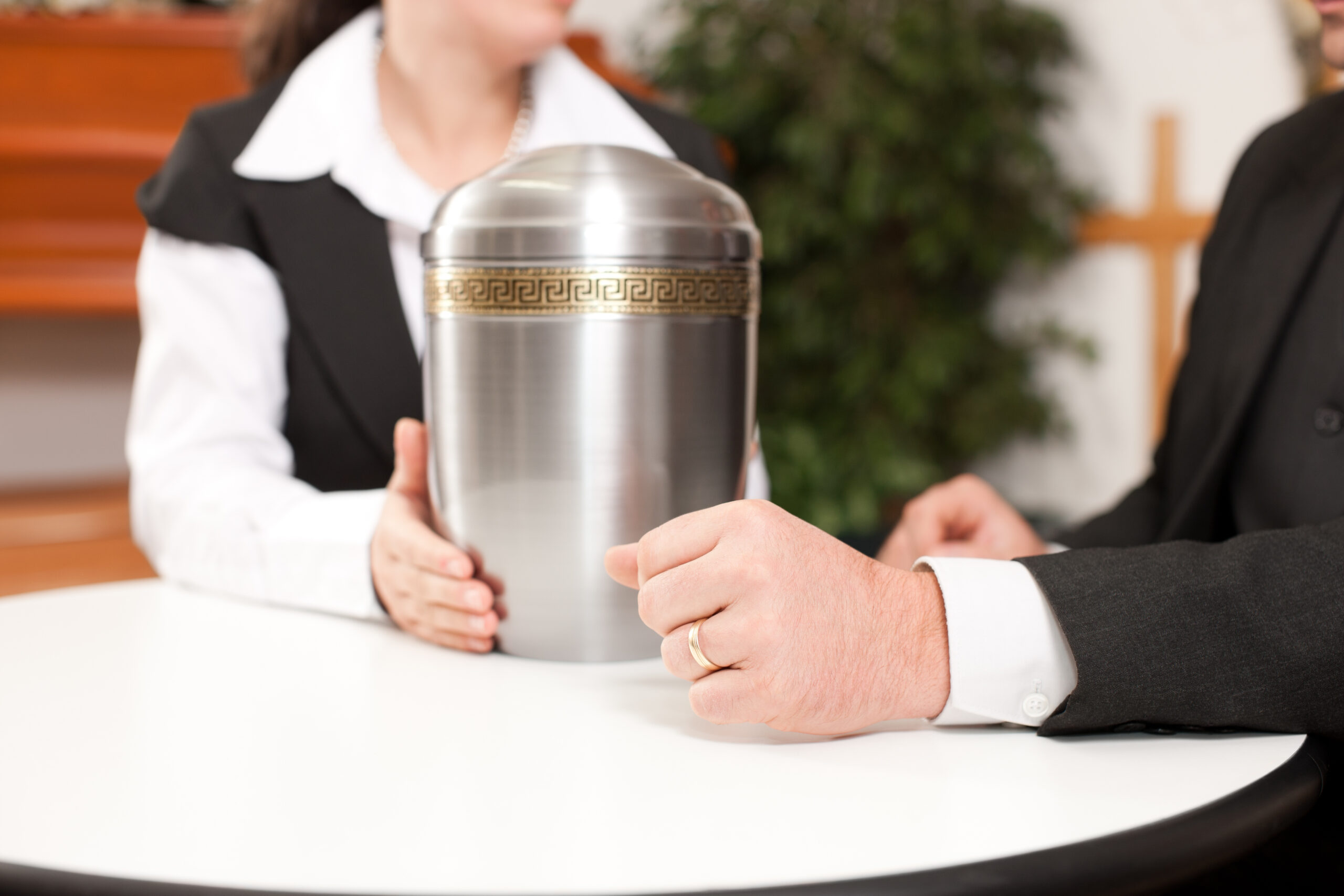 what makes cremation a practical choice for families